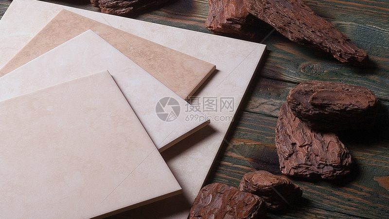 地砖空鼓别急着砸，自己动手也能修